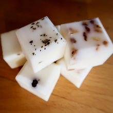 Load image into Gallery viewer, Peony Petals