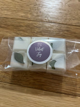 Load image into Gallery viewer, Velvet Fig
