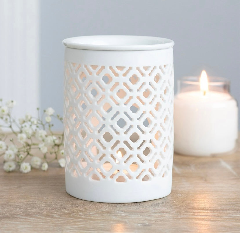 WHITE MATTE LATTICE CUT BURNER